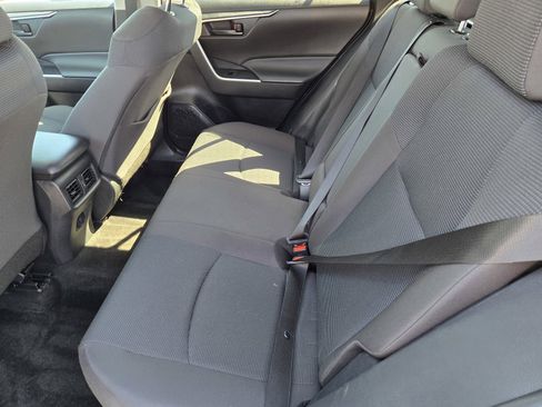Used 2024 Toyota RAV4 LE AWD/4WD image 10