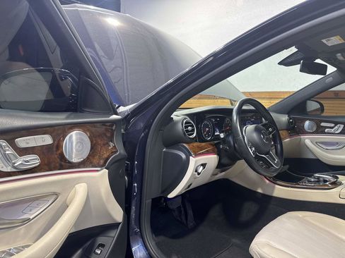 Used 2019 Mercedes-Benz E 300 4MATIC w/ Premium 1 Package image 14