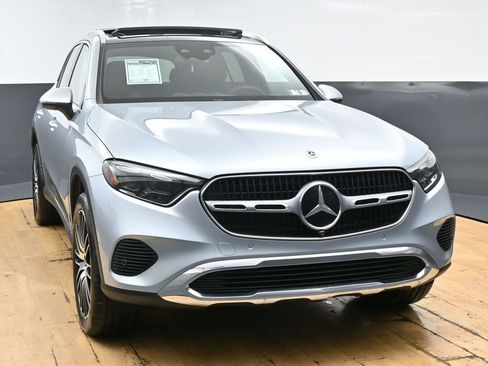 Used 2023 Mercedes-Benz GLC 300 w/ Pinnacle Trim Package image 50