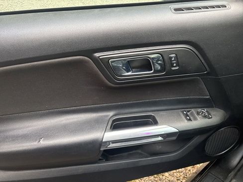 Used 2016 Ford Mustang GT w/ GT Performance Package image 13