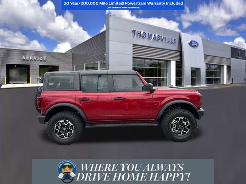 New 2025 Ford Bronco 4-Door image 2