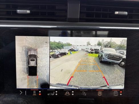 Used 2024 GMC Sierra 3500 Denali Ultimate AWD/4WD image 21