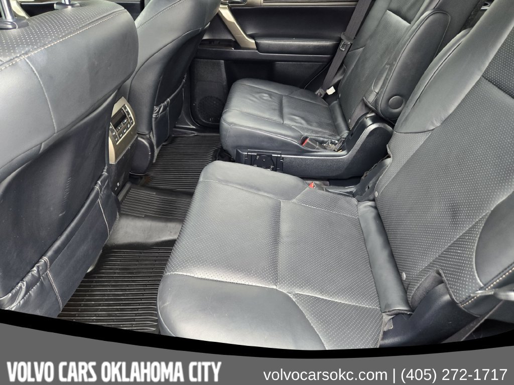 Used 2020 Lexus GX 460 Luxury w/ Luxury Sport Package AWD/4WD image 24