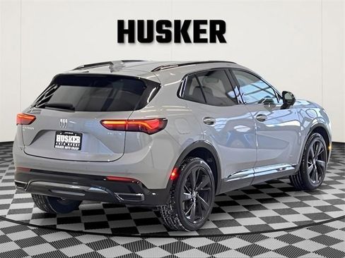 Certified 2025 Buick Envision Sport Touring image 7