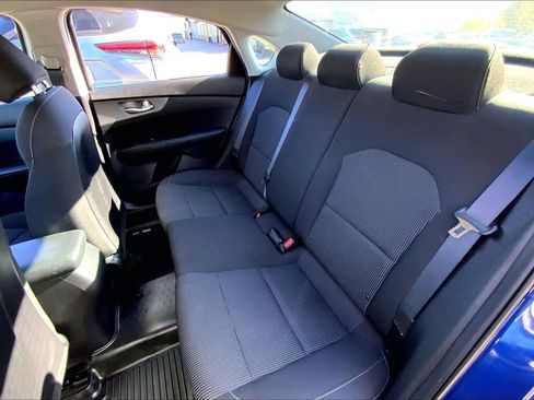 Used 2020 Kia Forte LXS image 18