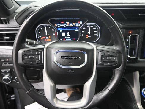 Used 2021 GMC Yukon Denali image 30