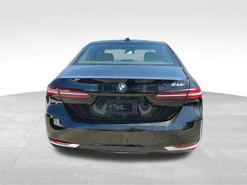 Used 2024 BMW 530i RWD image 21