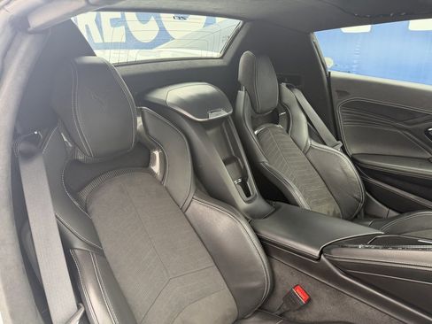 Used 2023 Chevrolet Corvette Z06 w/ Stealth Interior Trim Package image 32