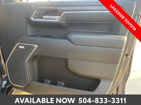 Used 2022 Chevrolet Silverado 1500 LT Trail Boss w/ LT Trail Boss Premium Package AWD/4WD image 17