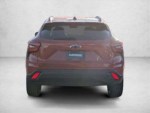 New 2026 Chevrolet Trax RS w/ Sunroof Package image 7