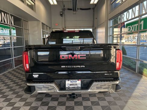 Used 2024 GMC Sierra 1500 SLT image 5