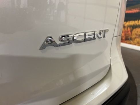 Used 2024 Subaru Ascent Premium w/ Convenience Package image 13