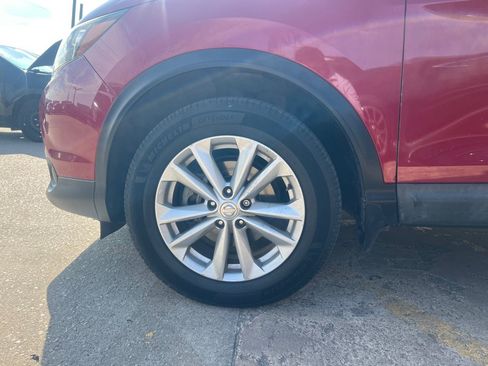 Used 2017 Nissan Rogue Sport S w/ S Appearance Package FWD image 20