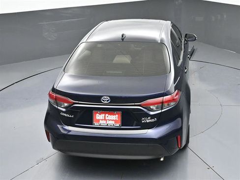 Certified 2024 Toyota Corolla XLE image 43