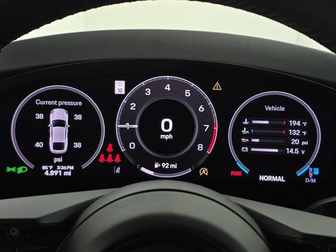 Certified 2026 Porsche Panamera RWD image 15