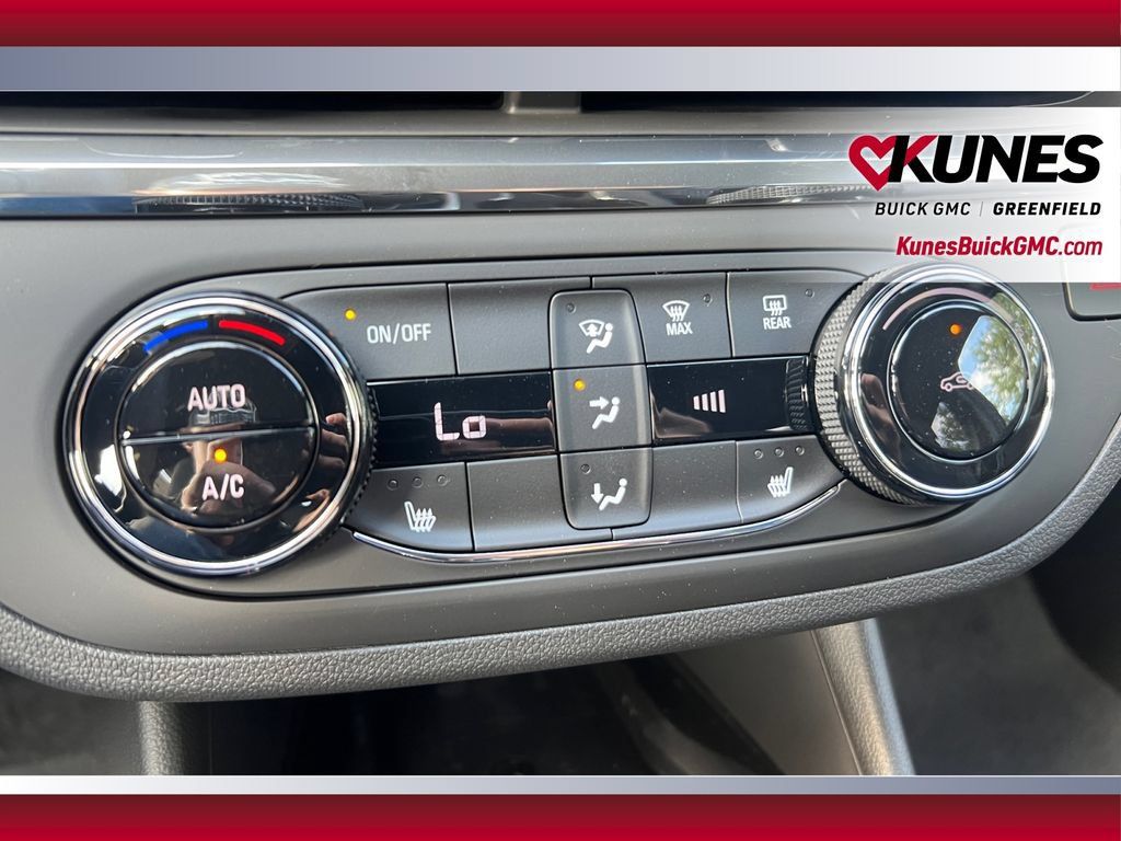 New 2026 Buick Envista Sport Touring w/ Convenience I Package FWD image 28