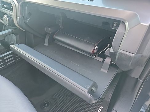 Used 2025 Toyota Tacoma SR5 image 80