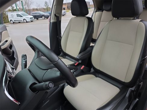 Used 2019 Buick Encore Preferred image 14