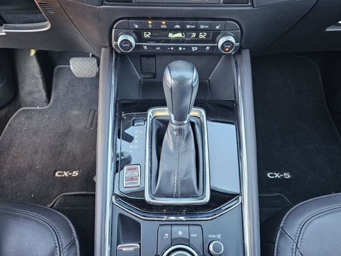 Used 2020 MAZDA CX-5 Signature image 25