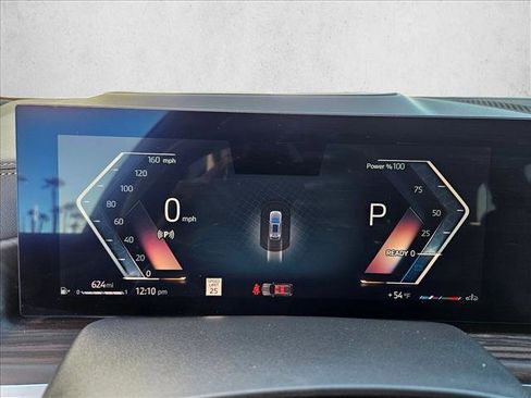 Used 2024 BMW X5 sDrive40i w/ Executive Package image 11