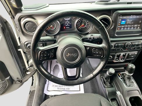 Certified 2018 Jeep Wrangler Sport AWD/4WD image 21
