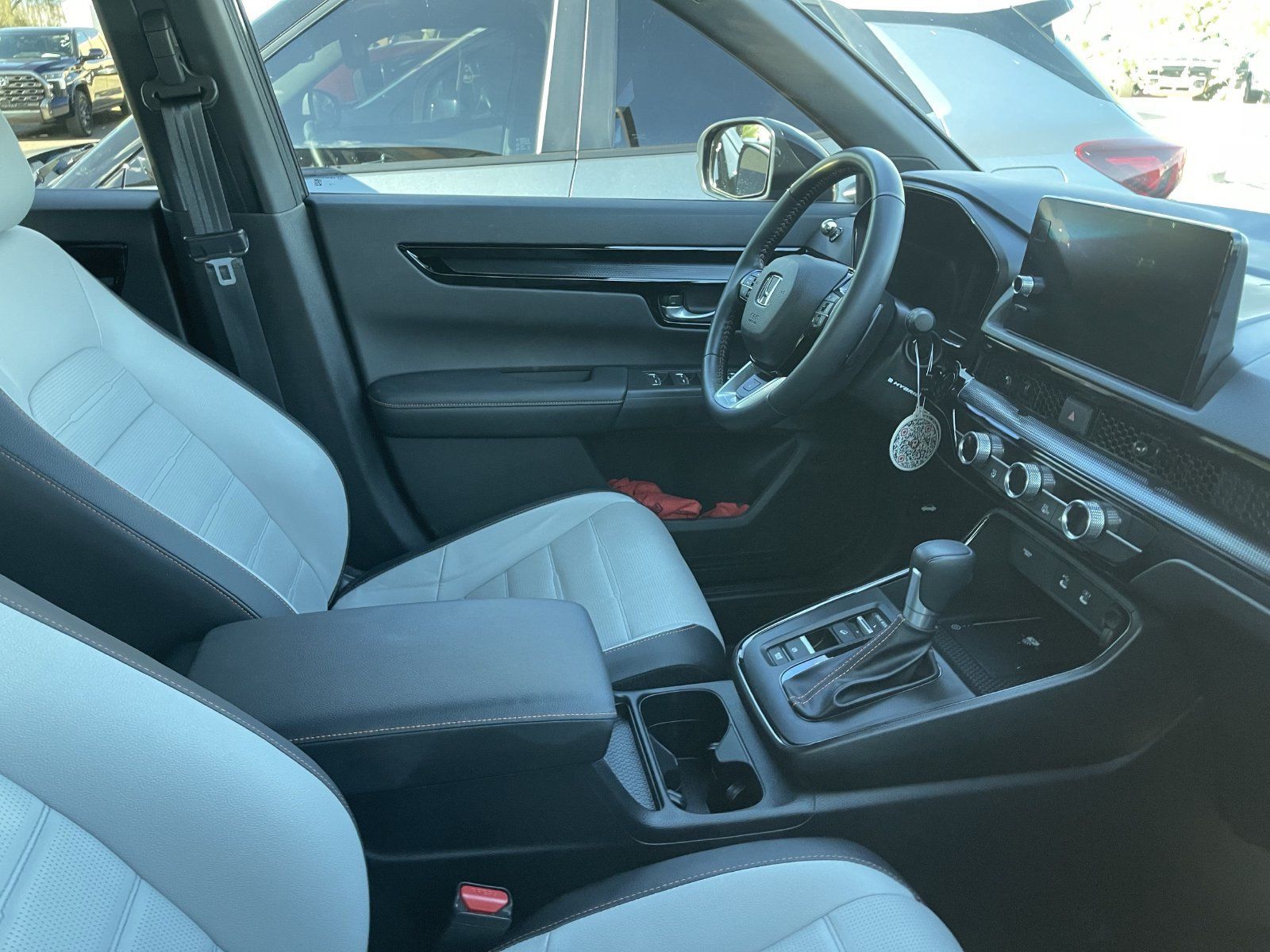 Used 2026 Honda CR-V Sport Touring image 7