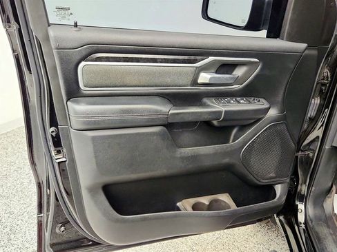 Used 2020 RAM 1500 Big Horn AWD/4WD image 10