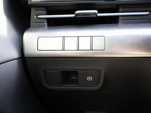 New 2026 Hyundai Kona SEL Premium image 31