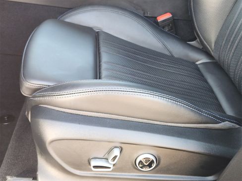 Used 2023 Maserati Grecale Modena image 32