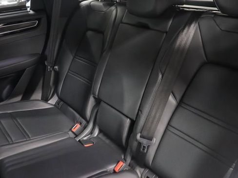 Used 2019 Porsche Cayenne S AWD/4WD image 23