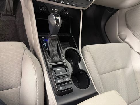 Used 2019 Hyundai Tucson SE AWD/4WD image 18