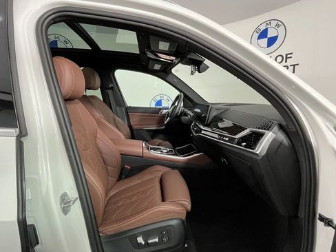 Used 2024 BMW X5 xDrive40i w/ Parking Assistance Package image 24