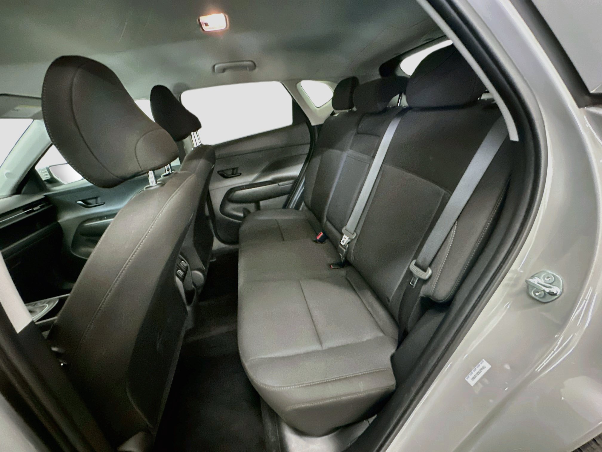 Used 2025 Hyundai Kona SEL AWD/4WD image 28
