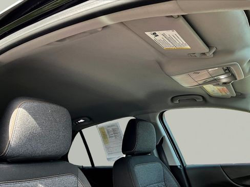 Used 2024 Chevrolet Equinox LT AWD/4WD image 18