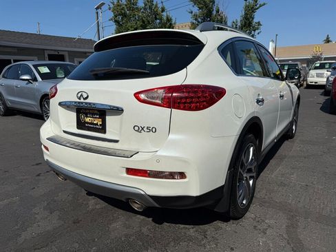 Used 2016 INFINITI QX50 2WD w/ Technology Package image 5