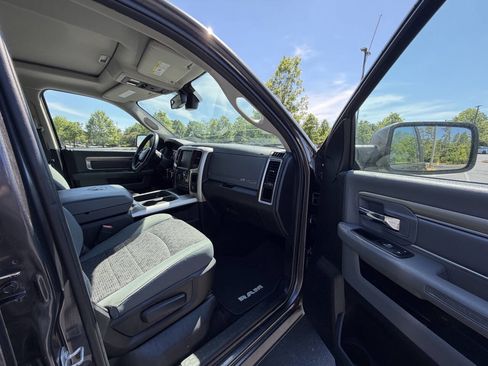Used 2016 RAM 1500 Big Horn AWD/4WD image 18