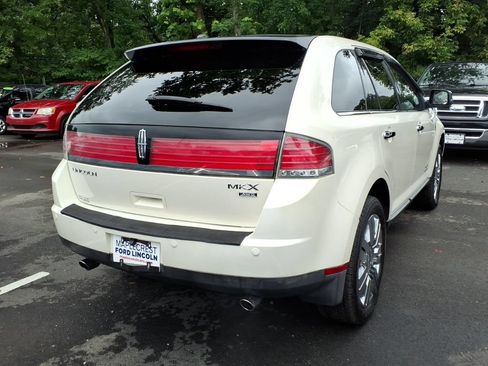 Used 2008 Lincoln MKX AWD image 4