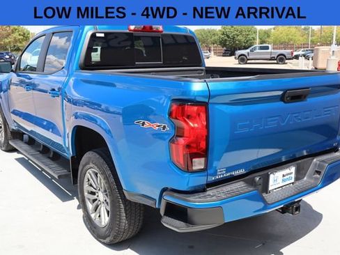 Used 2023 Chevrolet Colorado LT w/ LT Convenience Package AWD/4WD image 5