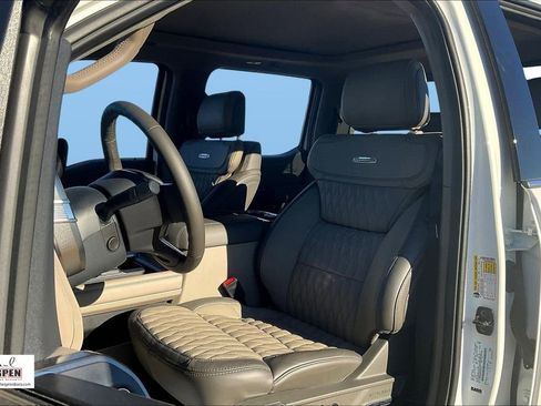 New 2025 Ford F350 Platinum w/ Platinum Plus Package AWD/4WD image 25