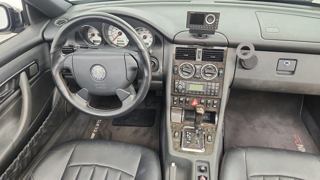 Used 2002 Mercedes-Benz SLK 32 AMG image 31