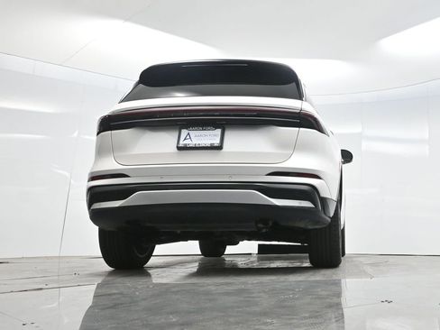 Used 2025 Lincoln Nautilus Reserve w/ Jet Appearance Package image 54