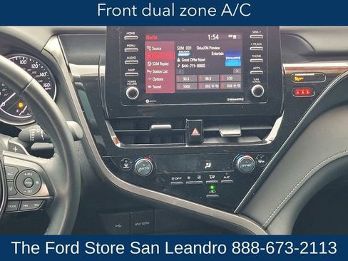 Used 2024 Toyota Camry SE image 18