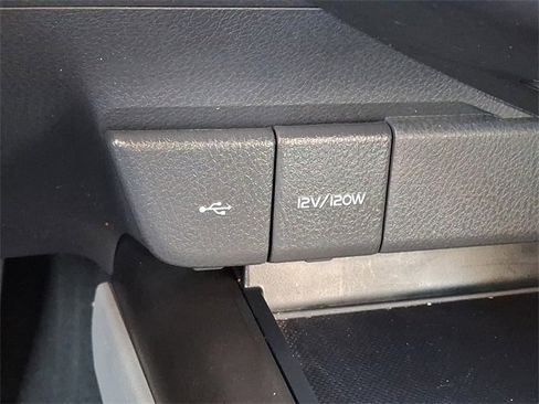 Certified 2021 Toyota Camry LE image 22