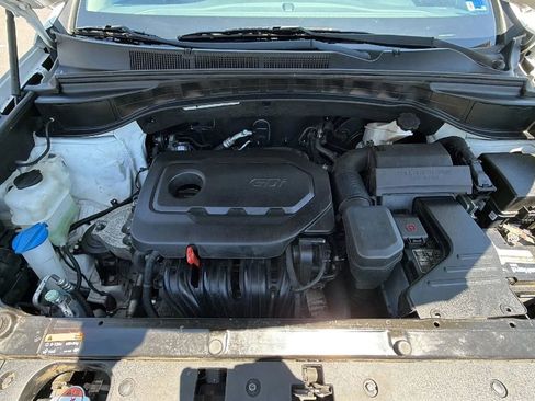 Used 2017 Hyundai Santa Fe Sport AWD/4WD image 59