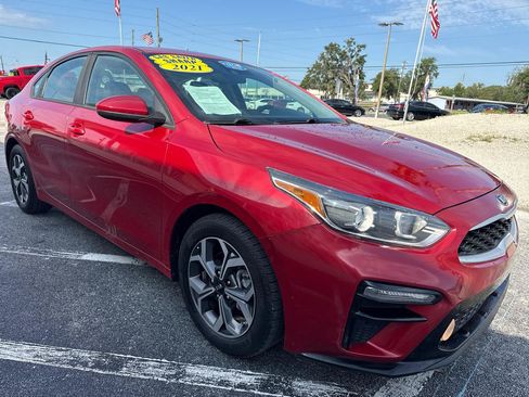 Used 2021 Kia Forte LXS FWD image 7