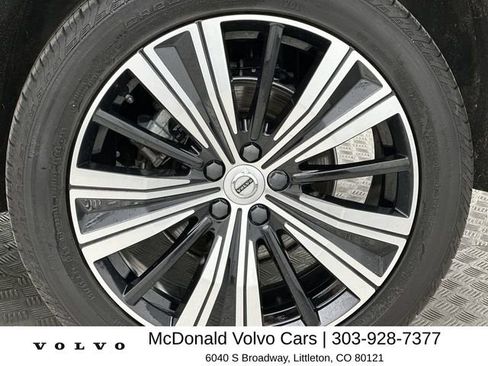 Certified 2023 Volvo XC60 B5 Plus w/ Climate Package AWD/4WD image 10