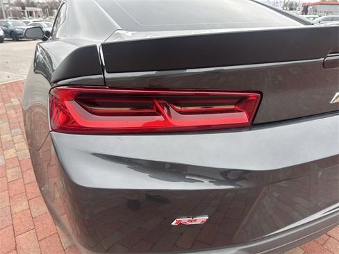 Used 2017 Chevrolet Camaro LT w/ RS Package image 7