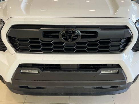 New 2026 Toyota Tacoma TRD Off-Road w/ TRD Off Road Upgrade Package image 4