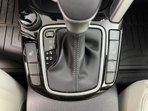 Used 2023 Kia Seltos SX w/ SX Sunroof Package image 13