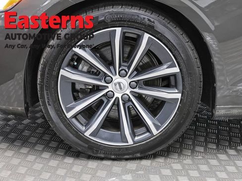 Used 2022 Volvo S60 B5 Inscription AWD/4WD image 33